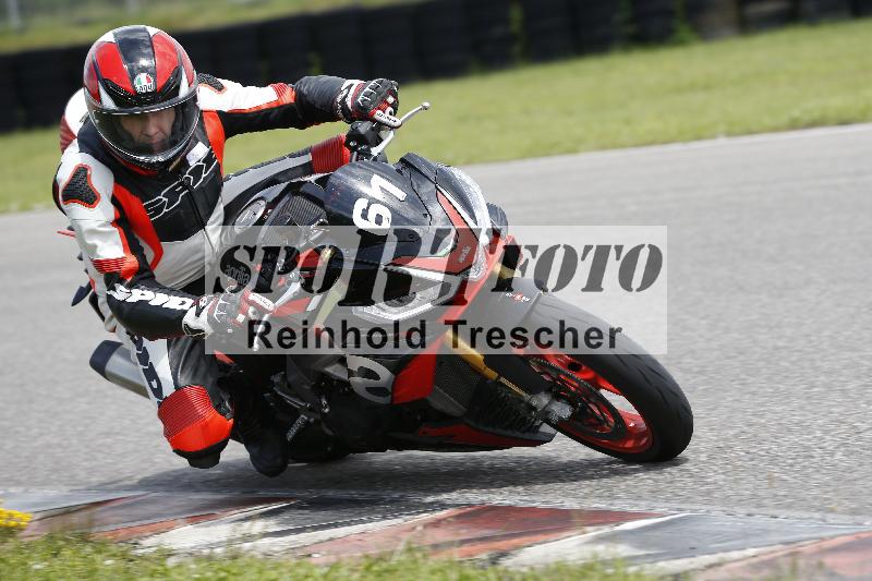 /Archiv-2024/29 12.06.2024 MOTO.CH Track Day ADR/Gruppe gelb/61